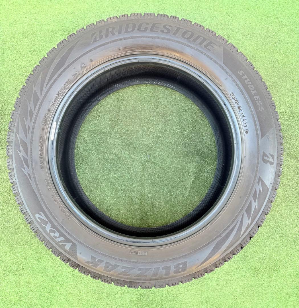 ブリヂストン ブリザック vrx2．225/55R17．21年製．4本　セット