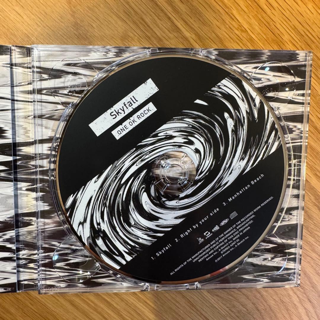 ONE OK ROCK ワンオク Skyfall 会場限定盤 CD