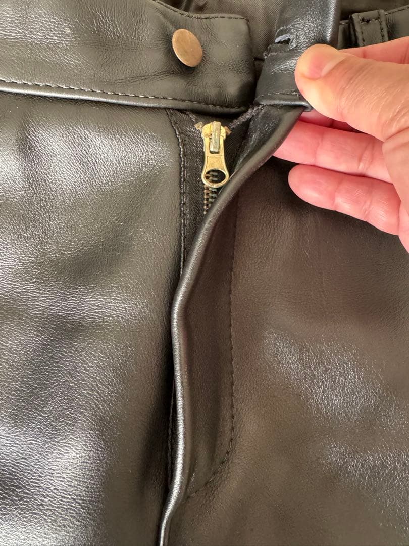 VANSON 革パンツ レザースラックス 32インチ 美品