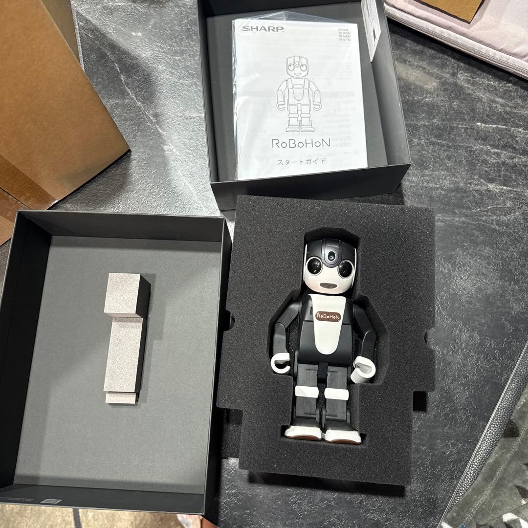 RoBoHoN 本体　SR-S05BJ 美品SHARP