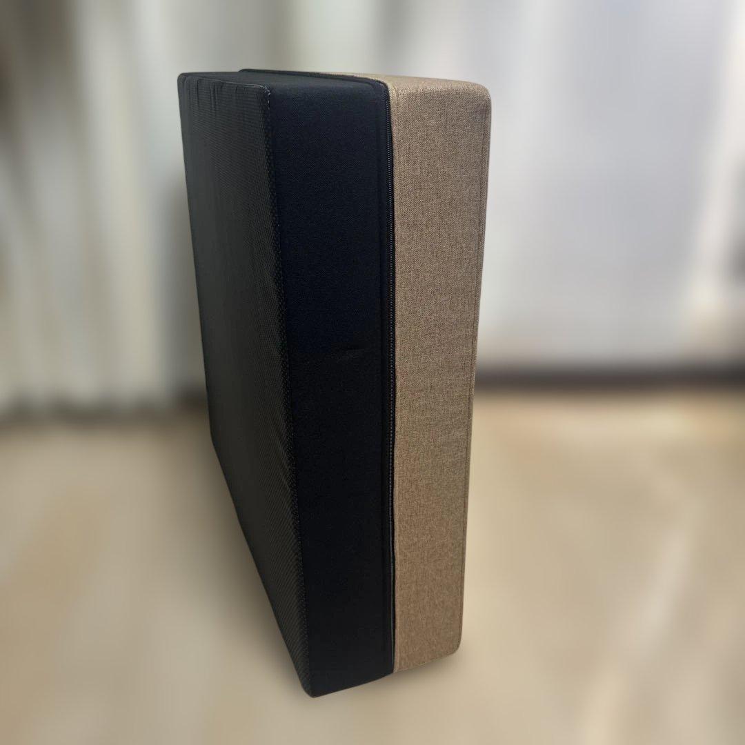 ほぼ新品　SOHAPI トランポリンクッション　正方形マット 持ち手付き
