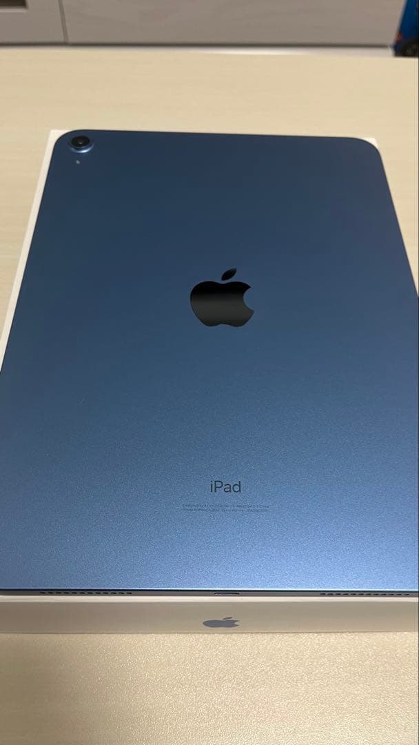 美品 iPad 第10世代 64GB Wi-Fi ブルー 箱付き 付属品あり