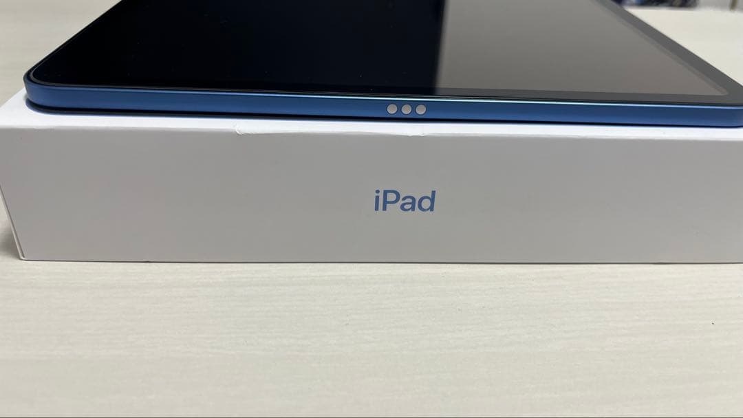 美品 iPad 第10世代 64GB Wi-Fi ブルー 箱付き 付属品あり