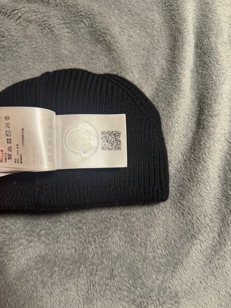 超美品MONCLER ブラック ニット帽箱付き