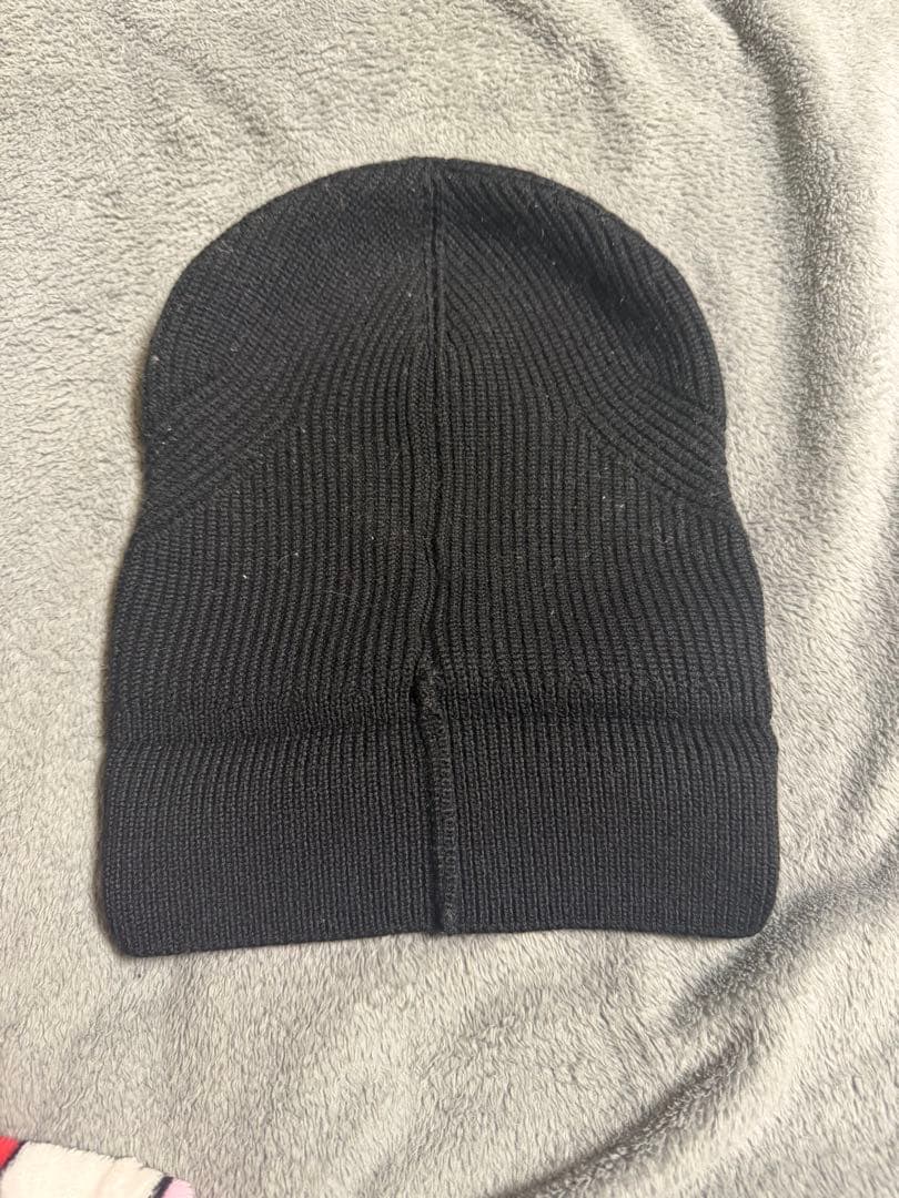 超美品MONCLER ブラック ニット帽箱付き