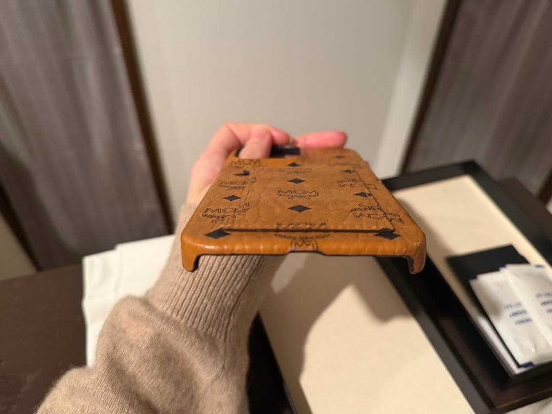 MCM レザー iPhoneケース
