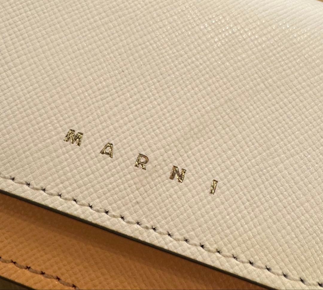 【確実正規品】MARNI 三つ折り財布 ミニ財布