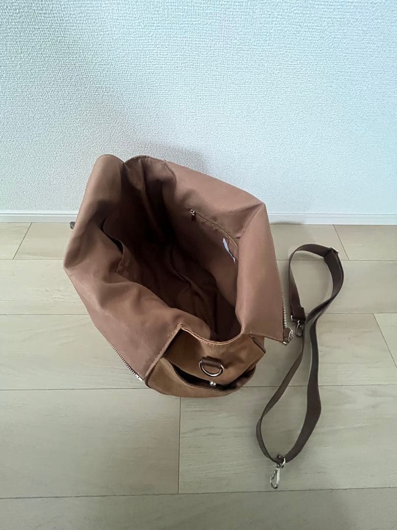 ブラウン スエード風 ボストンバッグMochinobuページ