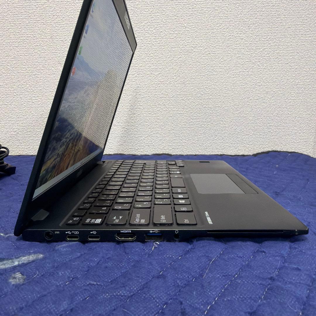B級激安！Office搭載Win11 ハイスペックモバイルPC 10世代 i5