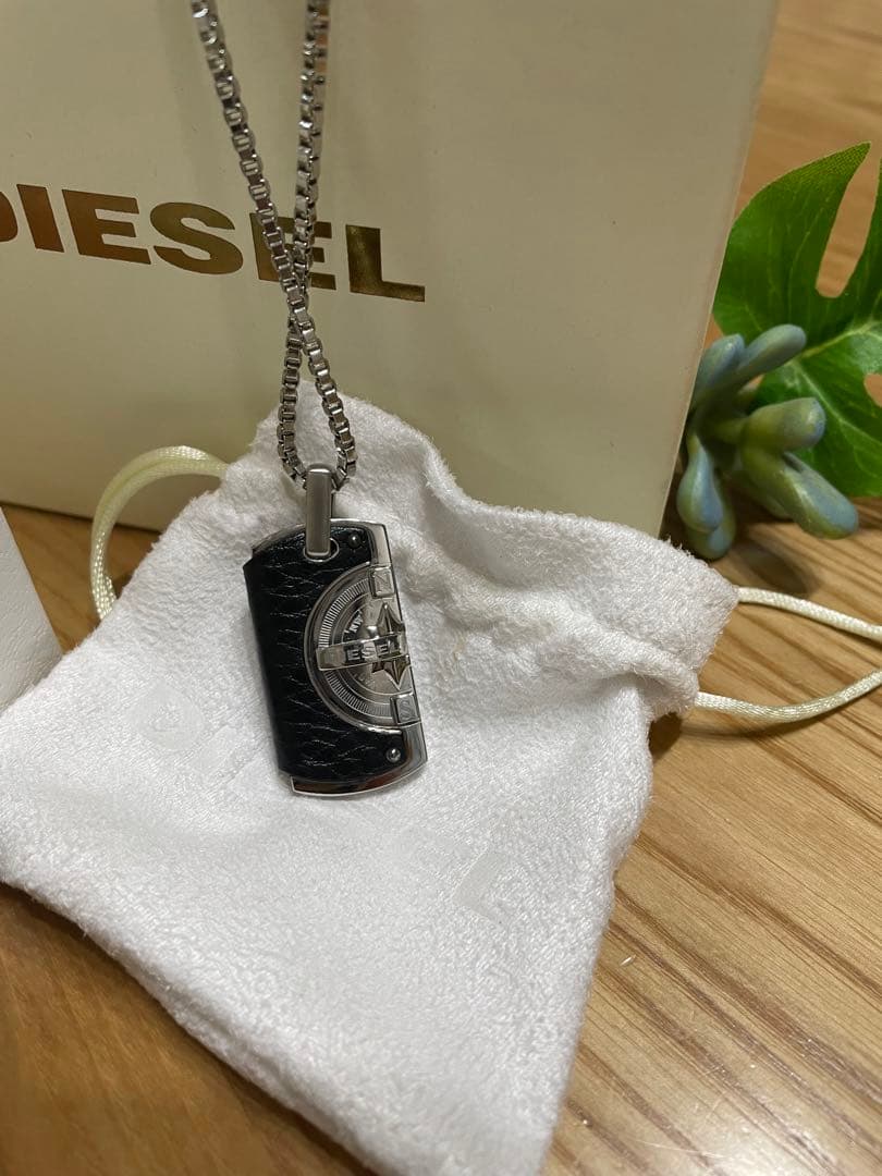 ディーゼル DIESEL ネックレス