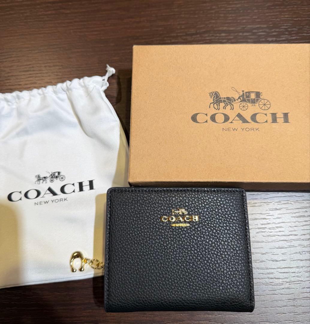 新品✳︎COACH ブラック 二つ折り財布 コーチウォレット