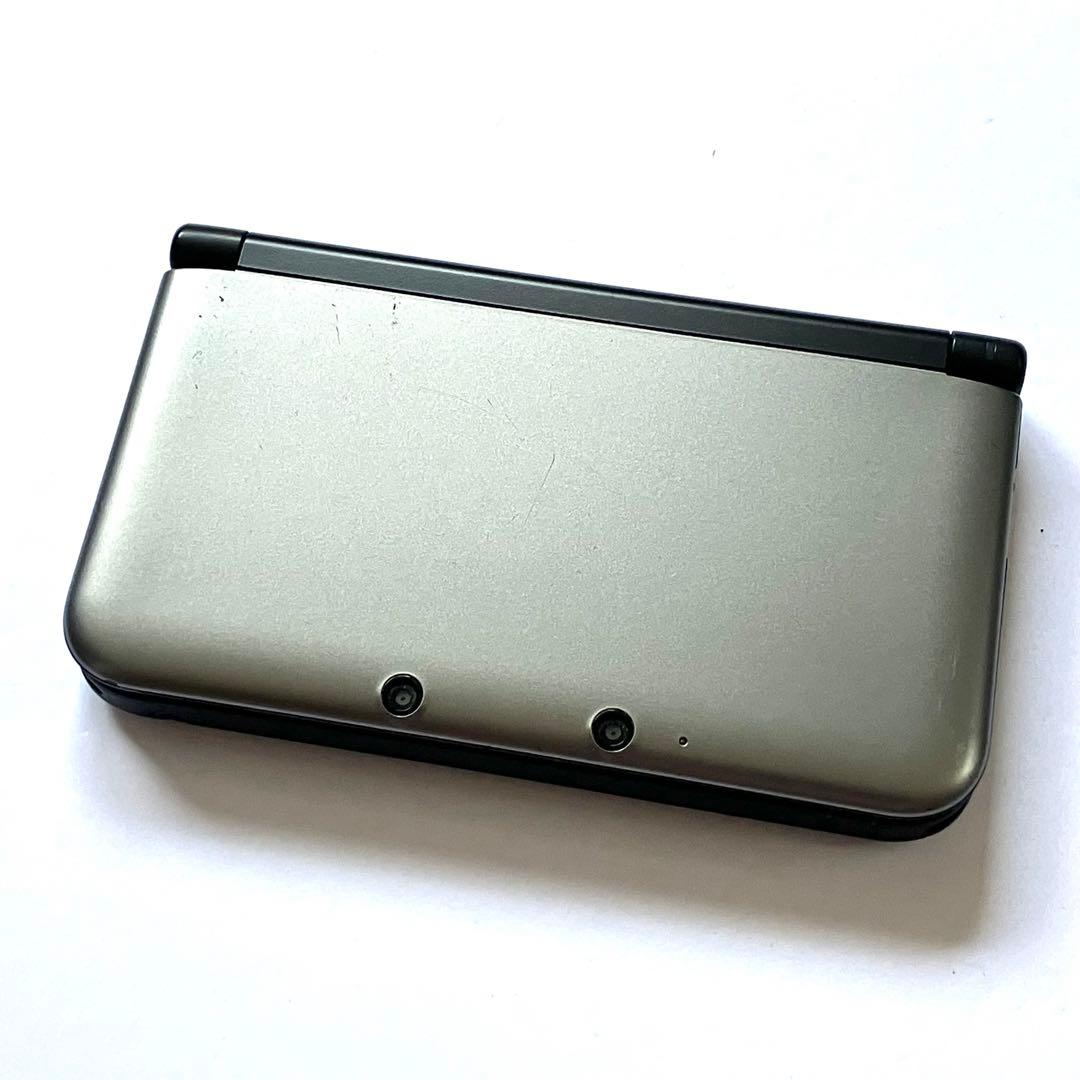 【マリオカート2点付き】ニンテンドー3DS LL シルバー×ブラック 本体