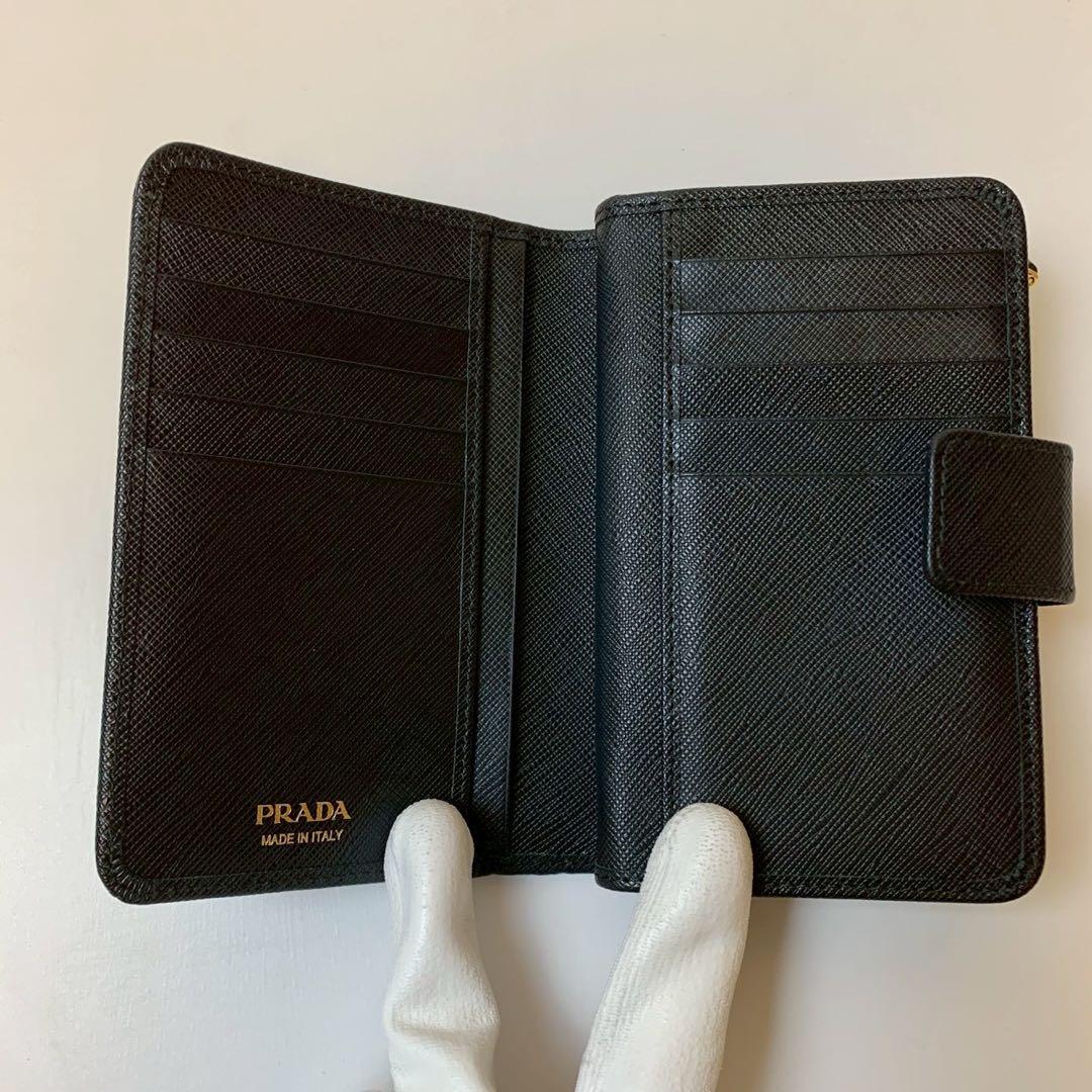 【未使用級】 PRADA プラダ 折り財布 二つ折り ブラック 黒色
