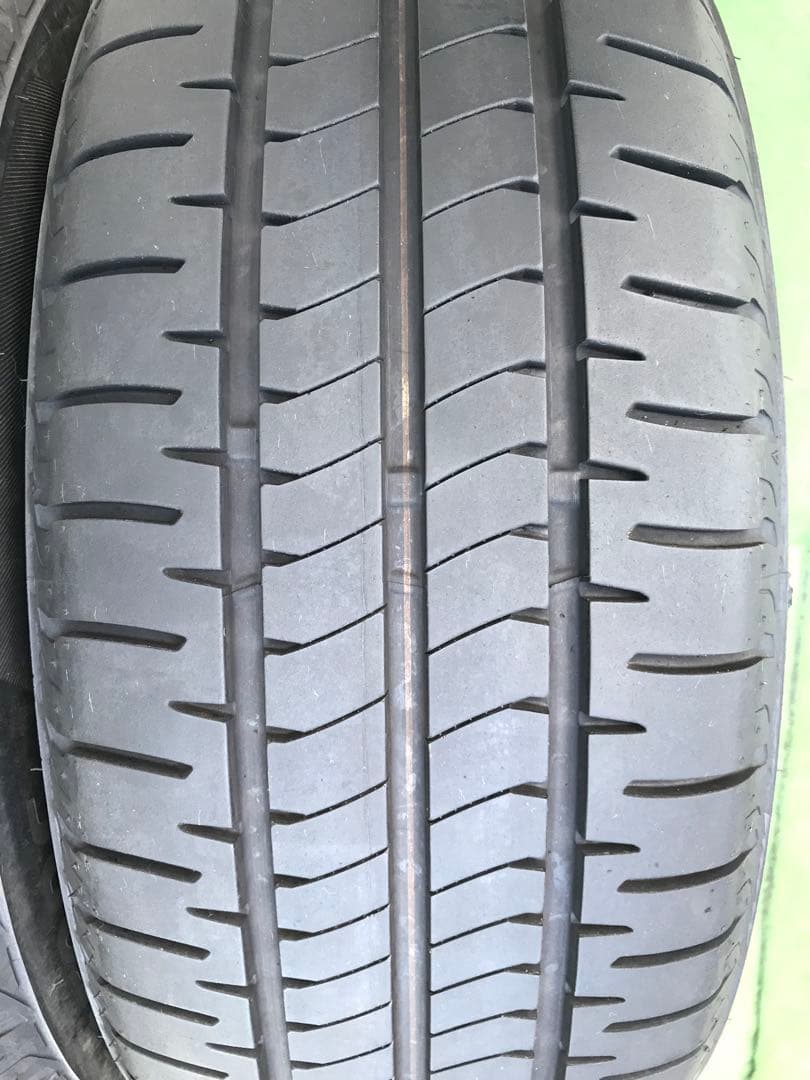 225/55 R17 BRIDGESTONE NEWNOラジアルタイヤ