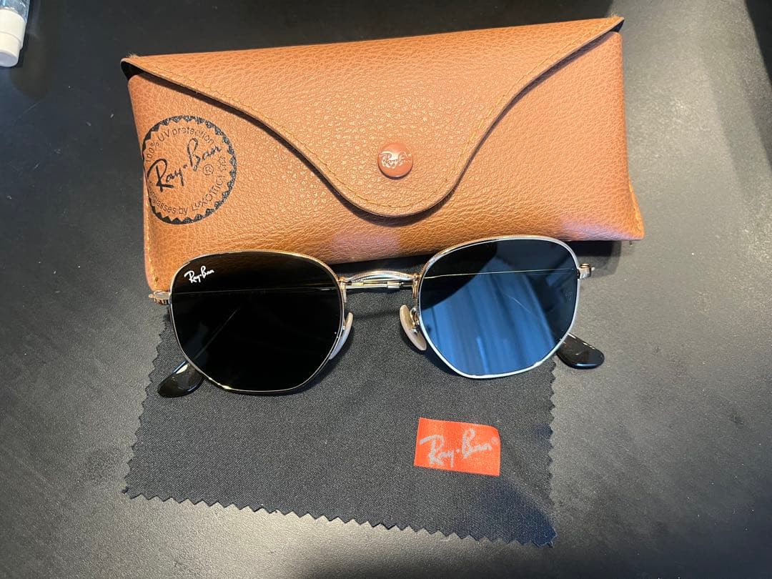 Ray-Ban サングラス ブラックレンズ RB3548-N