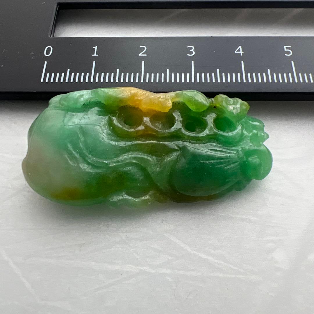 【美品】翡翠 彫刻 瓢箪　約4㎝　グリーンとオレンジカラー