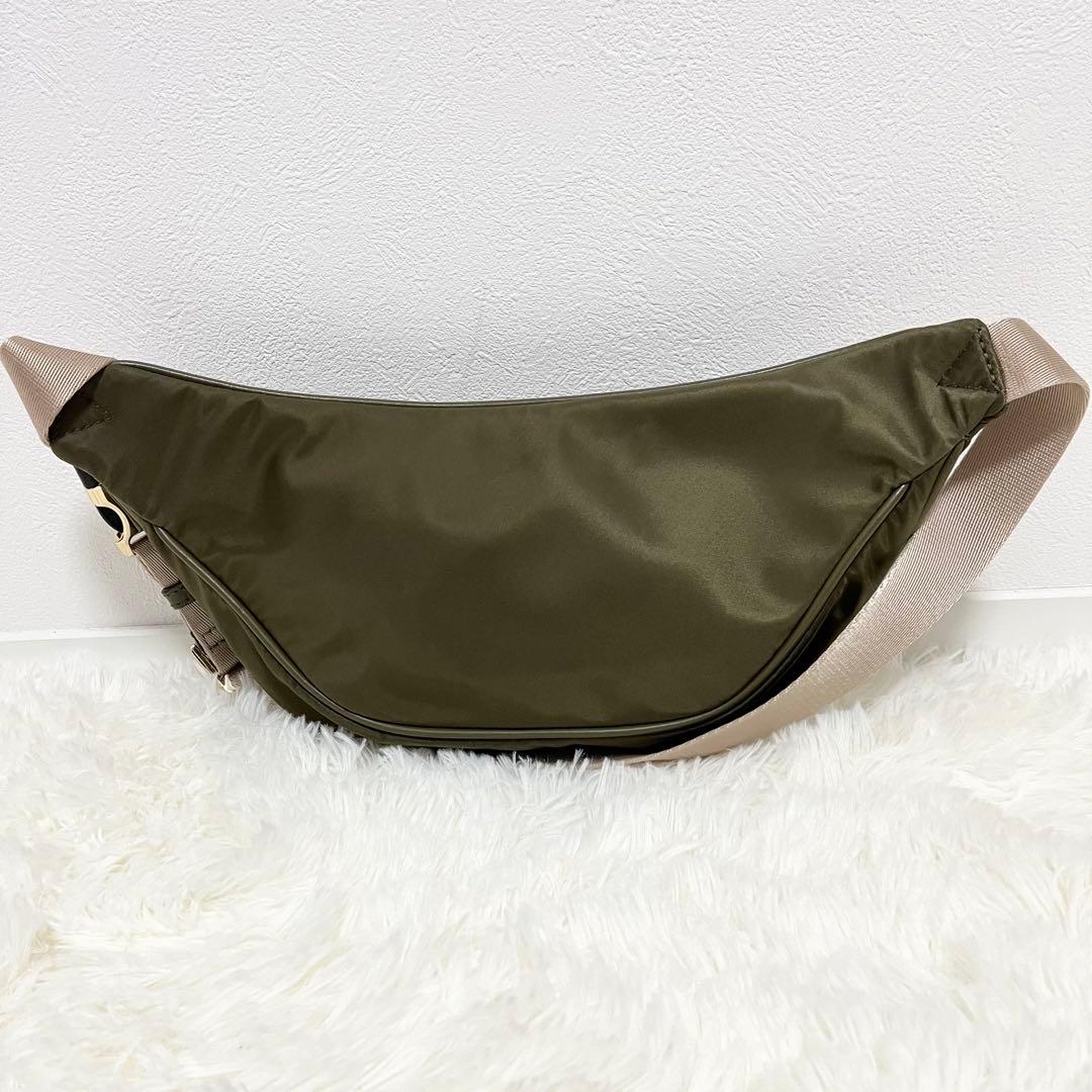 【美品】MICHAELCORS ウエストポーチ ボディバック ウエストバッグ