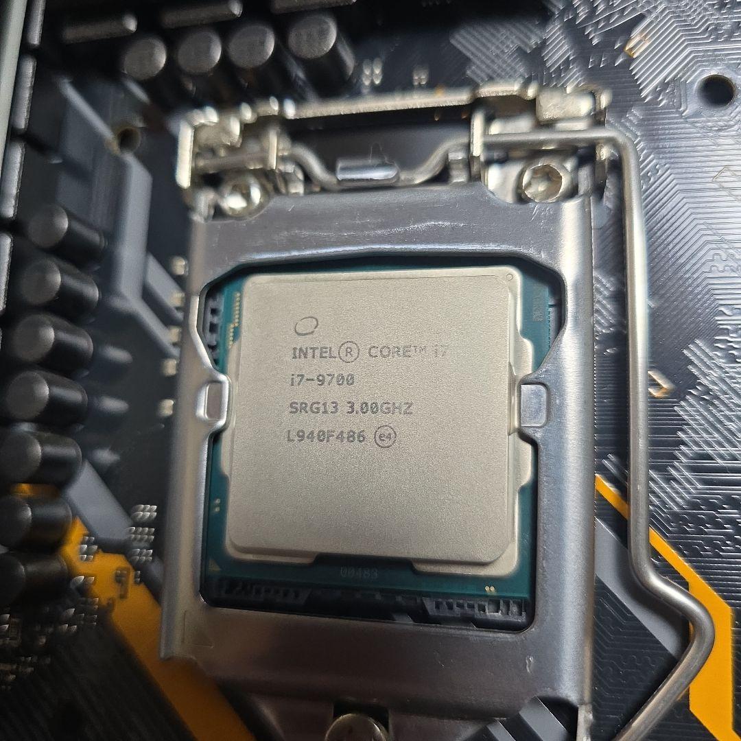 ASUS TUF Z390-PLUS GAMING マザーボード