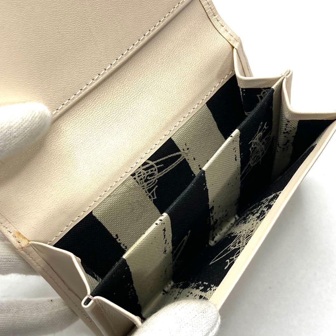 未使用 Vivienne Westwood ヴィヴィアン 名刺入れ カードケース
