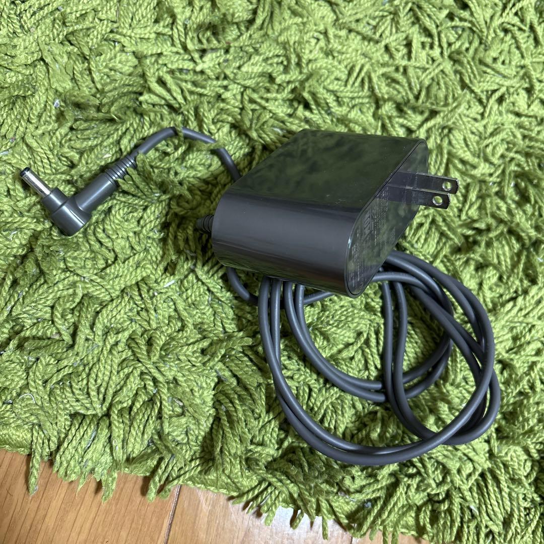 ダイソン Dyson SV12V10 サイクロン式コードレス掃除＋スタンドおまけ