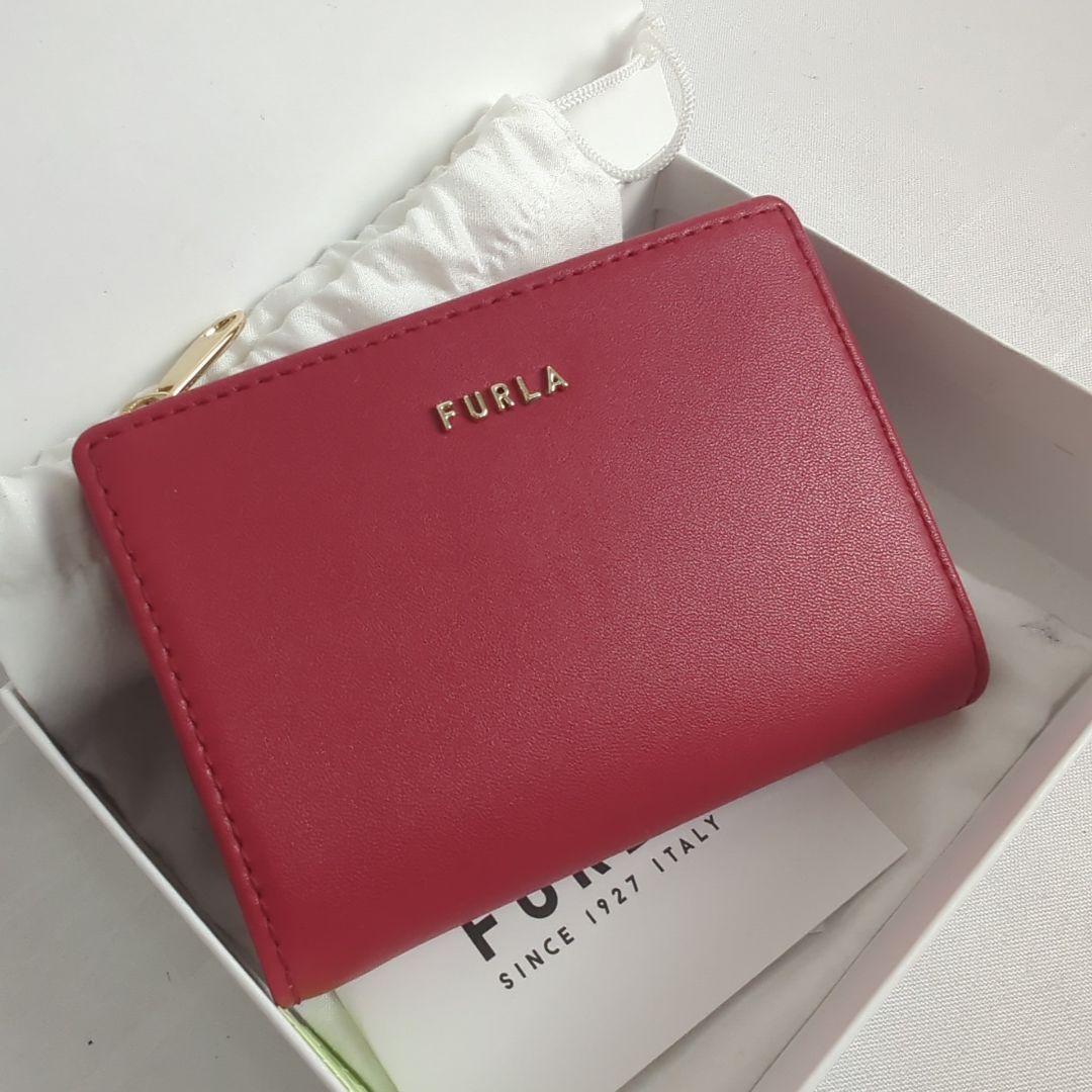 【新品 未使用級】FURLA フルラ 二つ折り 財布 ジップ