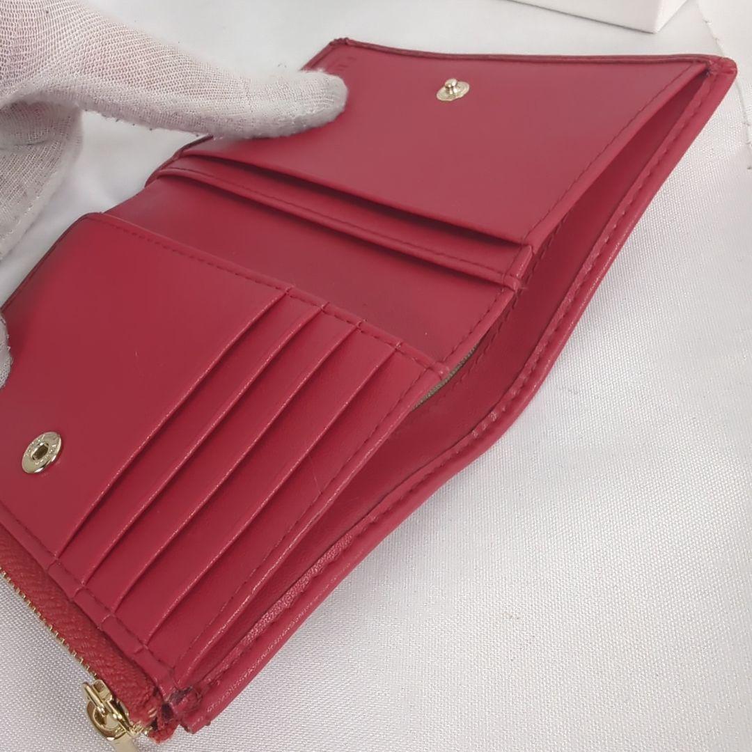 【新品 未使用級】FURLA フルラ 二つ折り 財布 ジップ