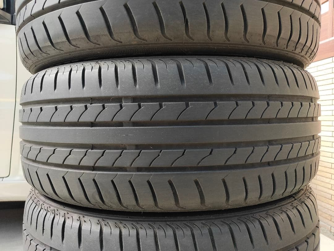 ① MAXTREK マックストレック MAXIMUS M1 185/55R15