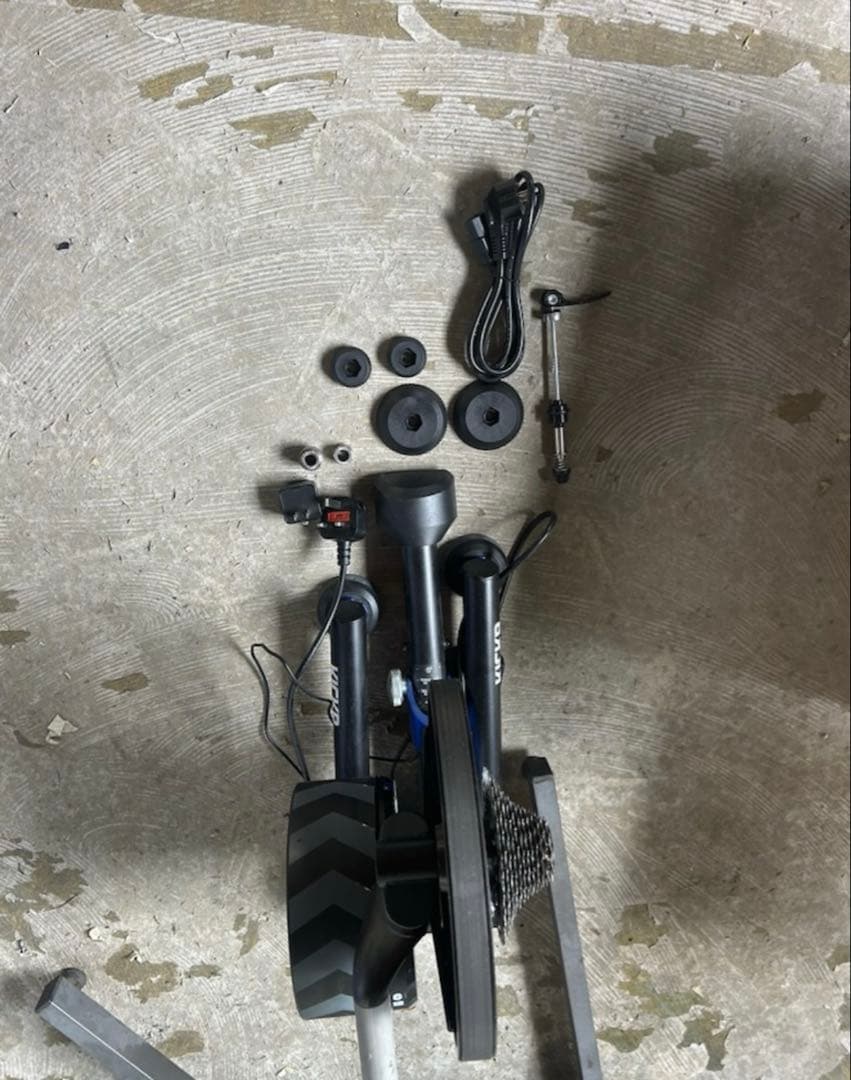 Wahoo KICKR V5 トレーナー