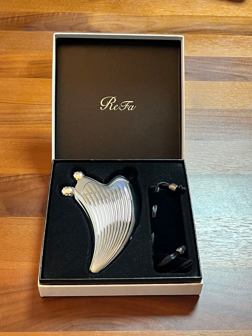 リファ カッサレイ ReFa CAXA RAY美顔器