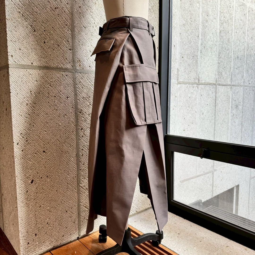 【新品未使用】sacai (サカイ) WTAPS コットンバックサテンスカート