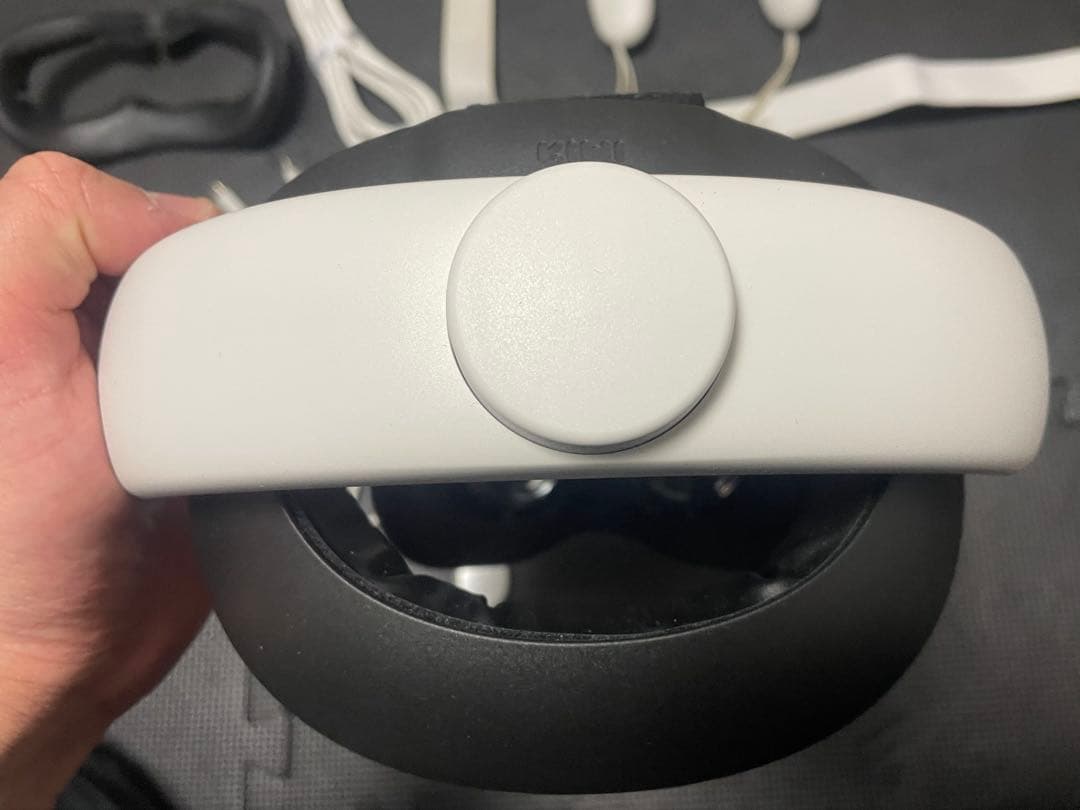  Quest 2 64GB おまけ付き。