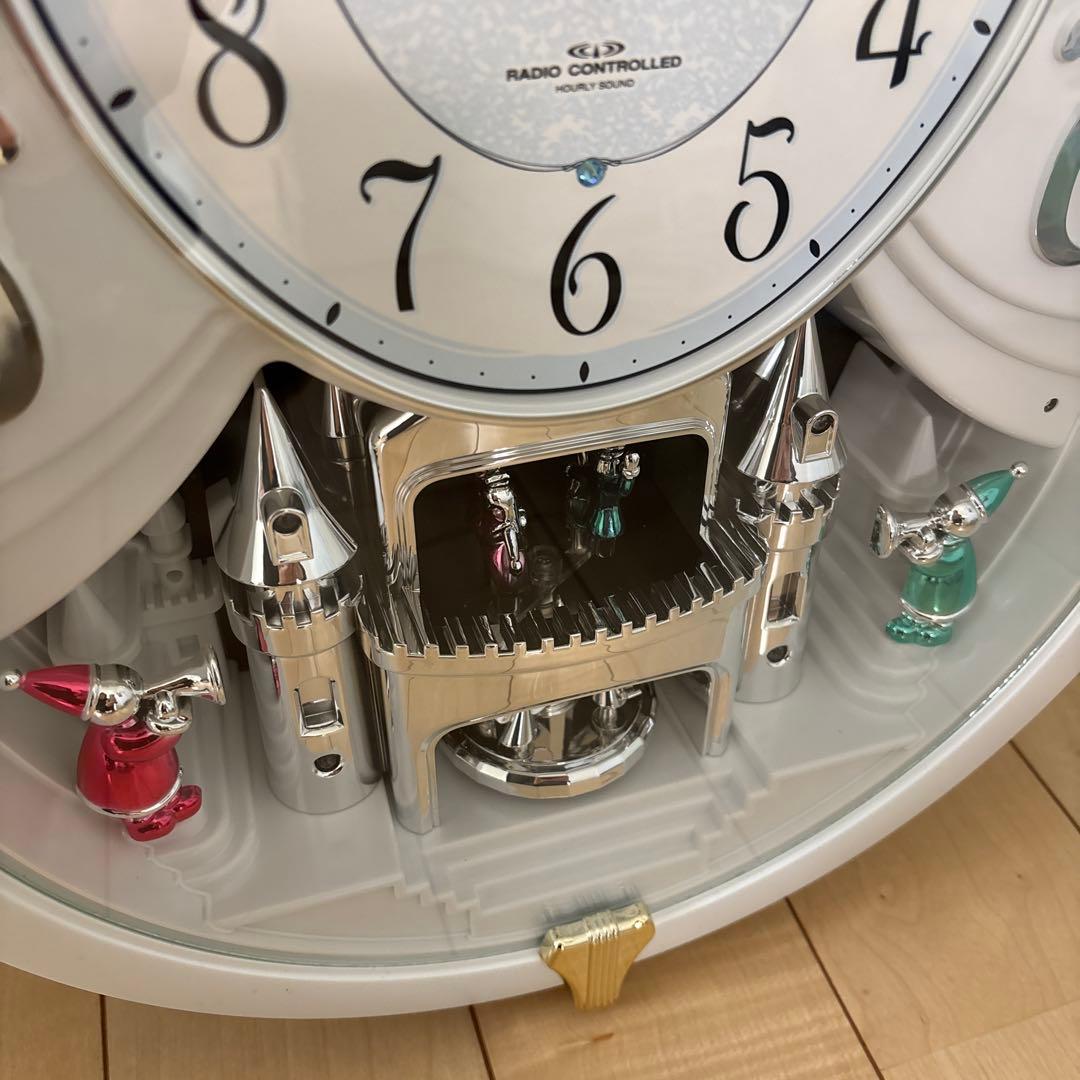 CITIZEN メロディ電波時計 パルミューズコンチェル 4MN495N 白