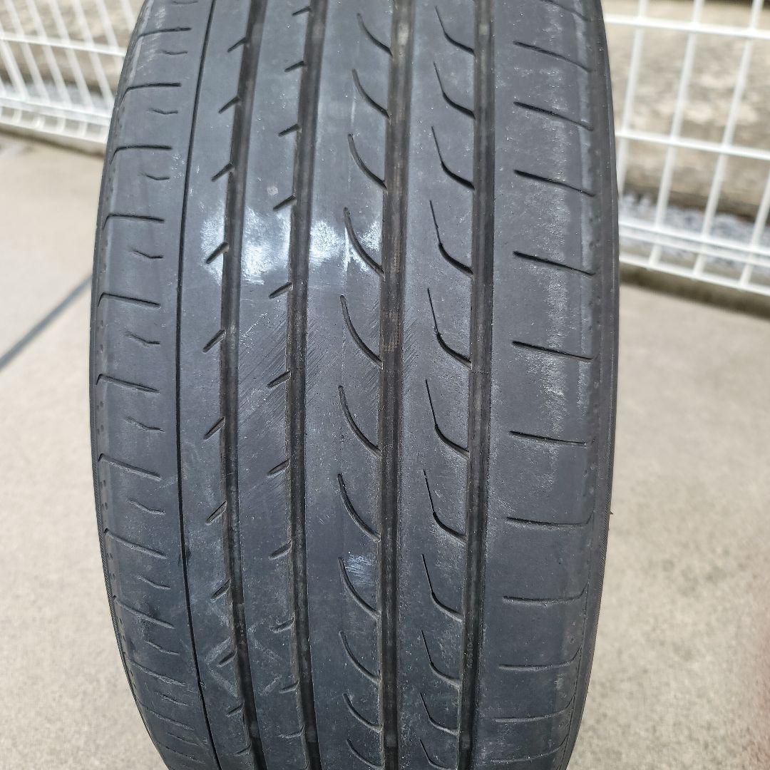 ブルーアース RV-02 225/40R19