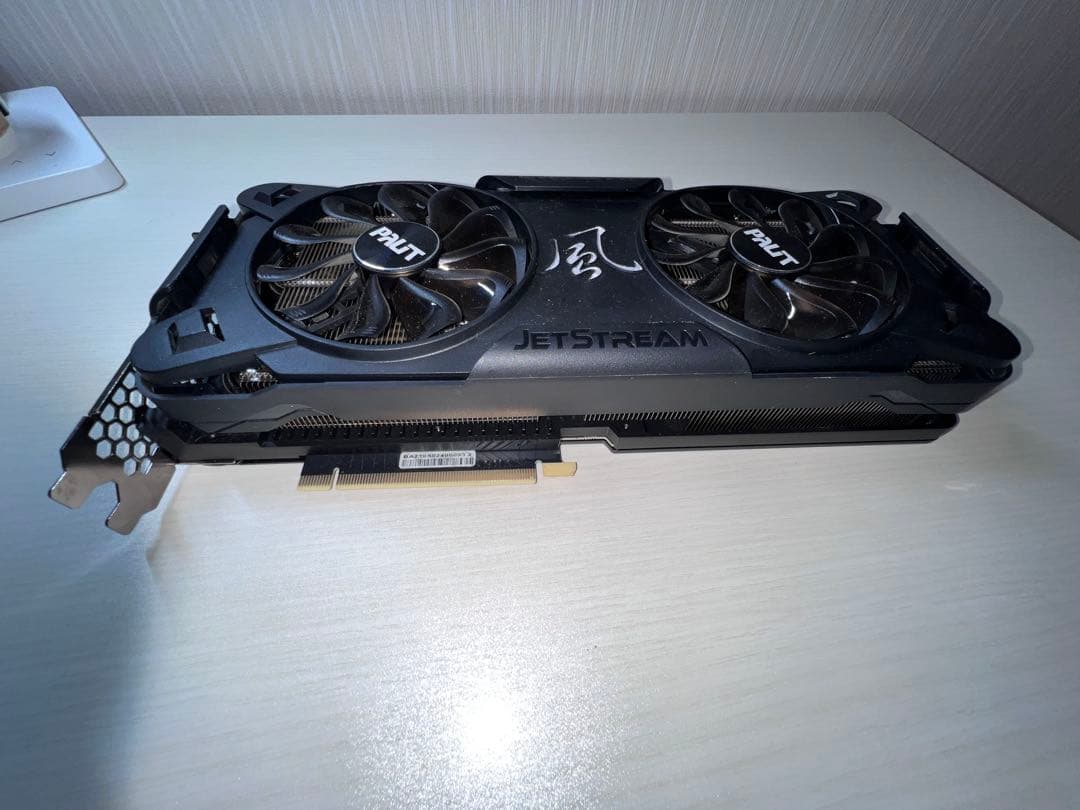 RTX 3070 GEFORCE JETSTREAM グラフィック