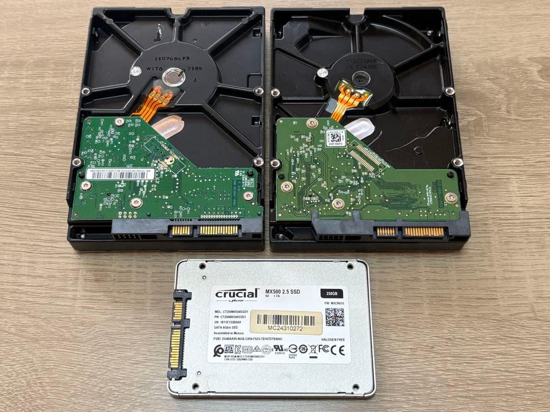 SATA2.5インチSSD(250GB)3.5インチHDD(1TB)×2 セット