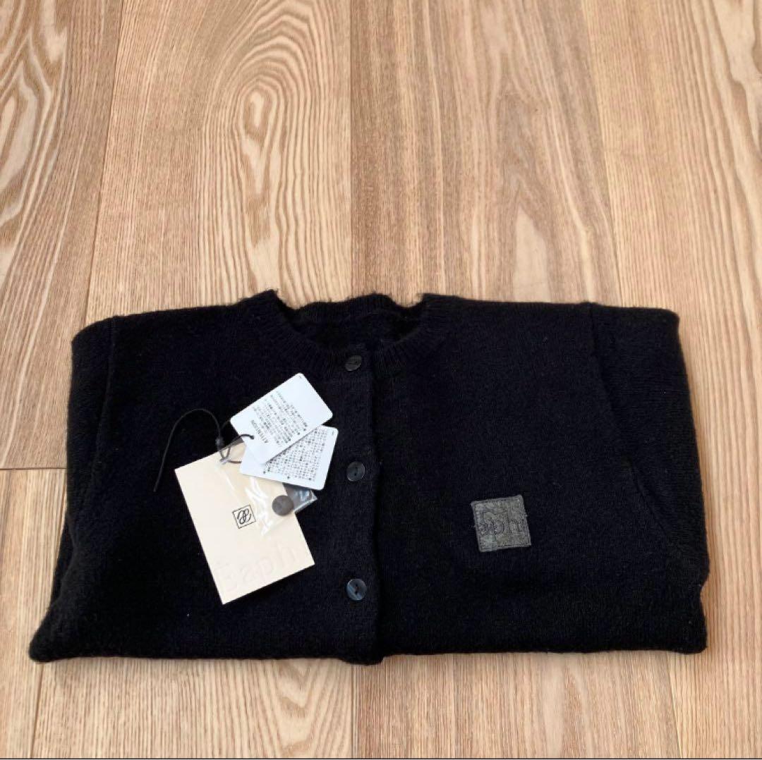 Eaphi CONPACT LOGO KNIT CARDIGAN ブラック　黒