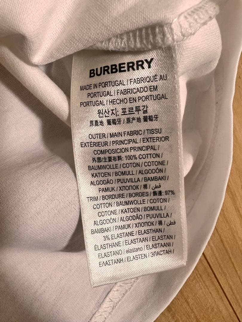BURBERRY Labyrinth of Love Tシャツ ss21