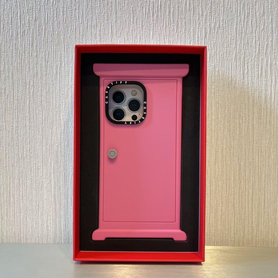 新品CASETiFY ドラえもん どこでもドア　iphone15 ProMAX