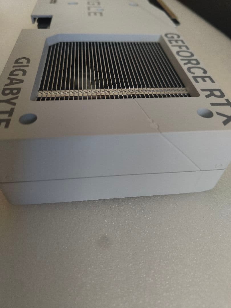 中*村様 Gigabyte GeForce RTX 4060 EAGLE OC