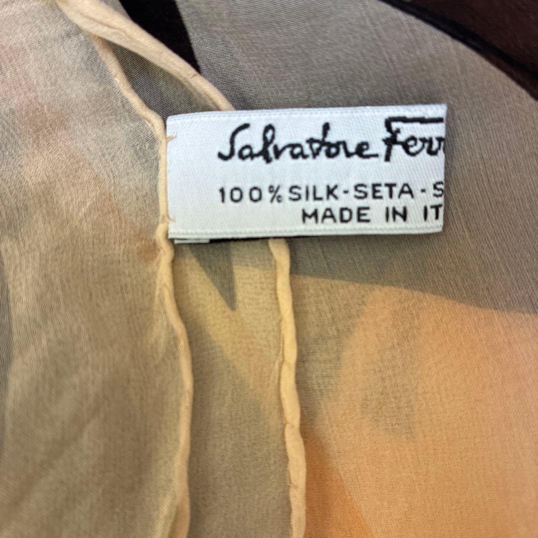 Ferragamo フェラガモ　シルク　シフォン　ストール　花柄　イタリア製