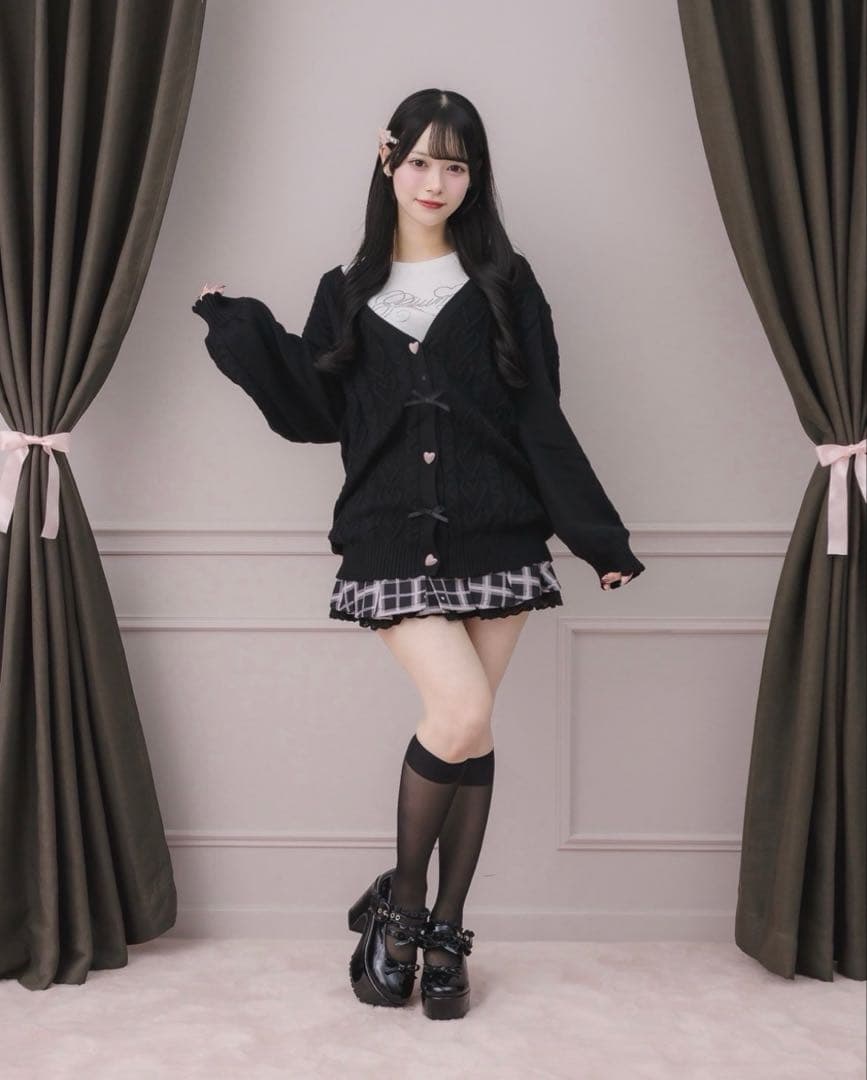 Pium ハートボタンケーブルロングカーディガン