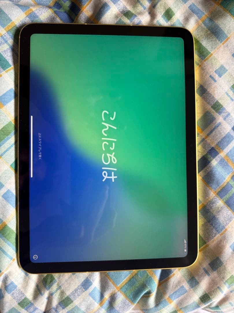 Apple iPad イエロー　本体