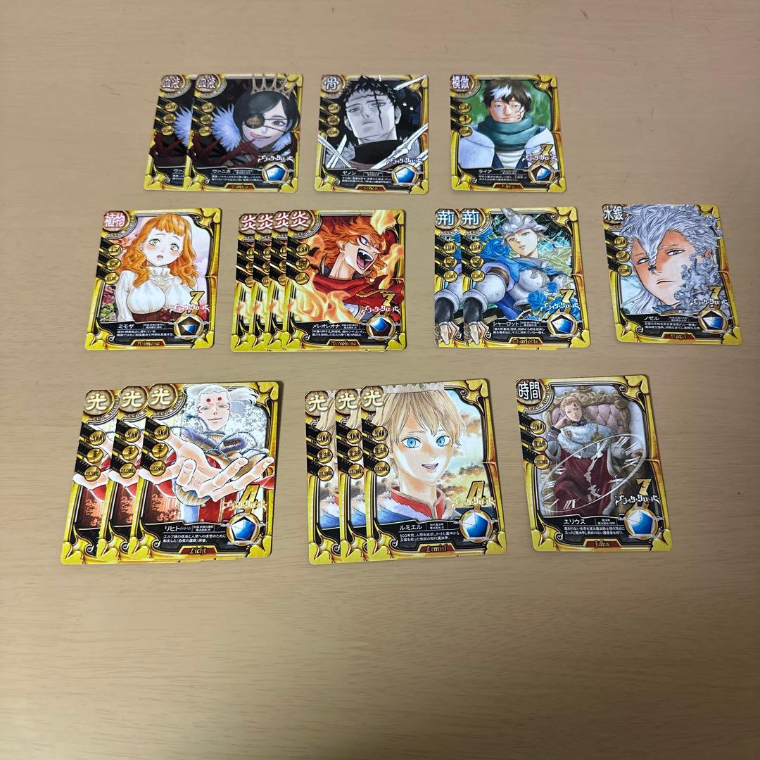 ブラッククローバー 特典　キャラクター カード まとめ売り 36枚