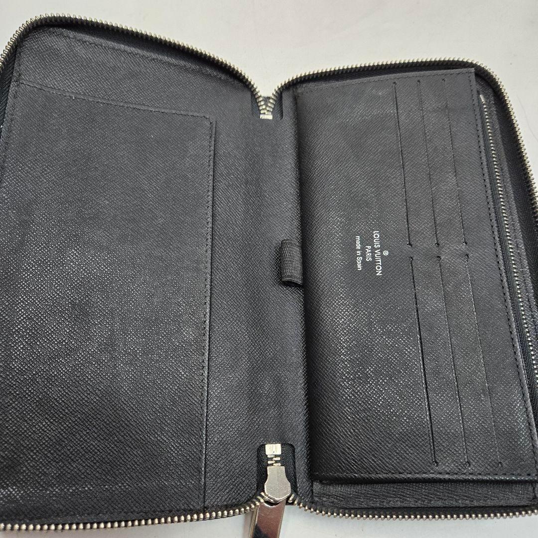 LOUIS VUITTON ジッピーオーガナイザー エレクトリック エピレザー