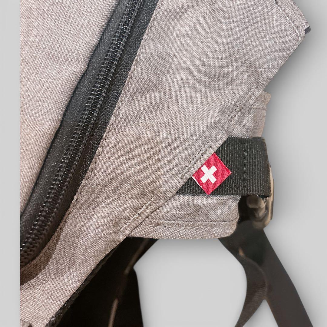 【美品】 miamily ミアミリー 抱っこ紐 ヒップスタープラス ヒップシート