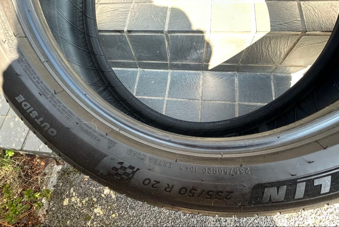 23年製造　235/50r20 ミシュラン　パイロットスポーツ４