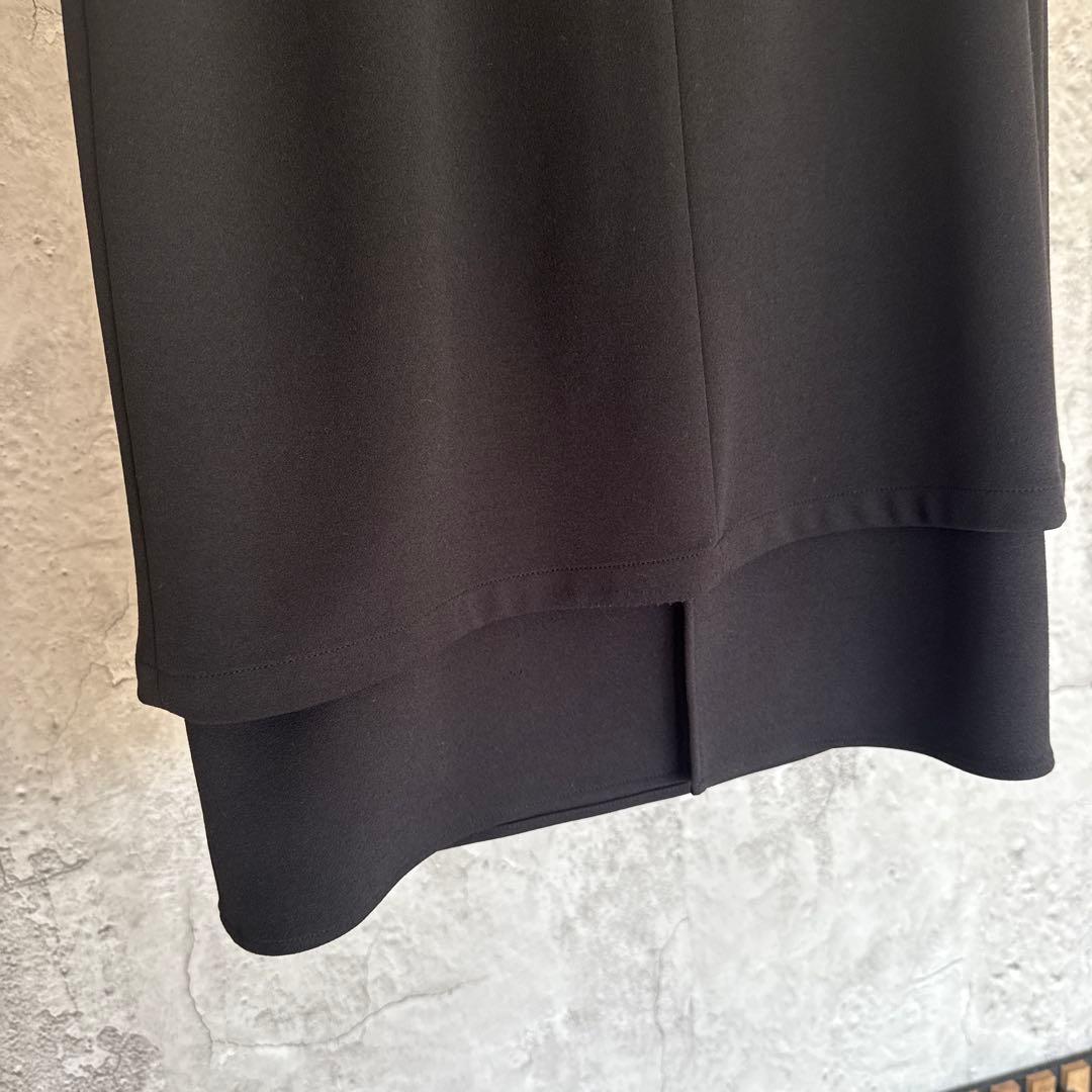 マノフ　MANOF OVERLAP STRETCH SKIRT　ブラック
