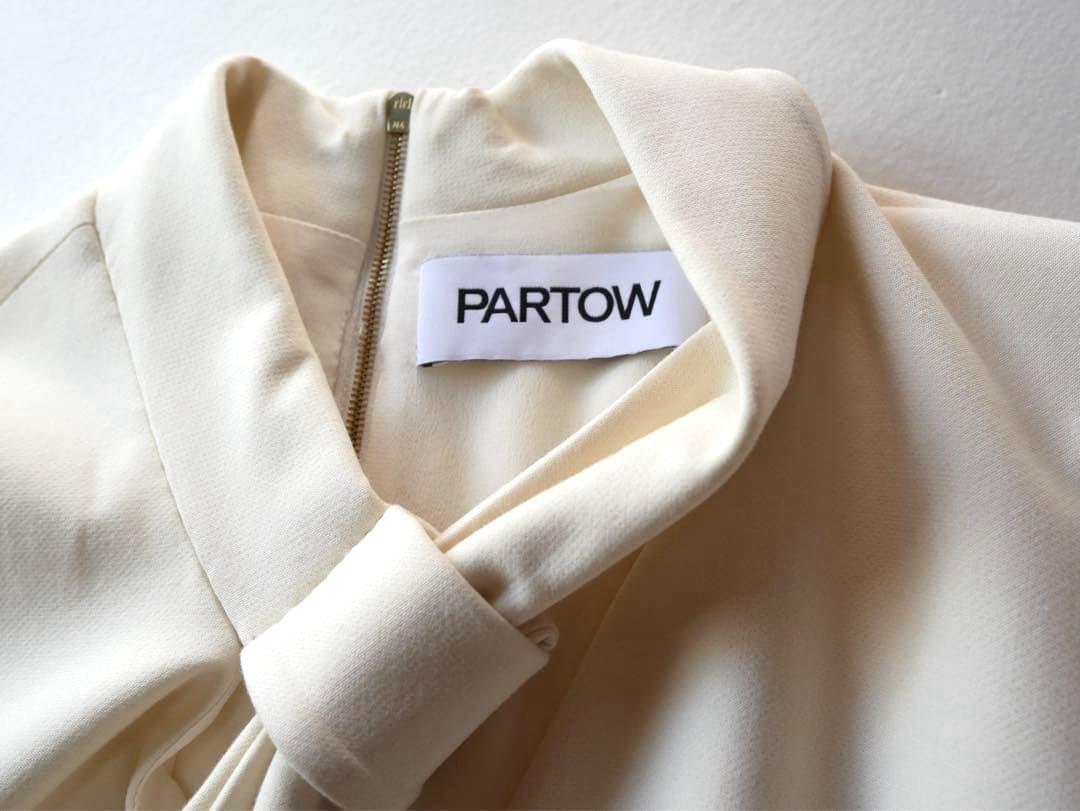 PARTOW パトゥ 定価22万円位 ボウタイ ワンピース