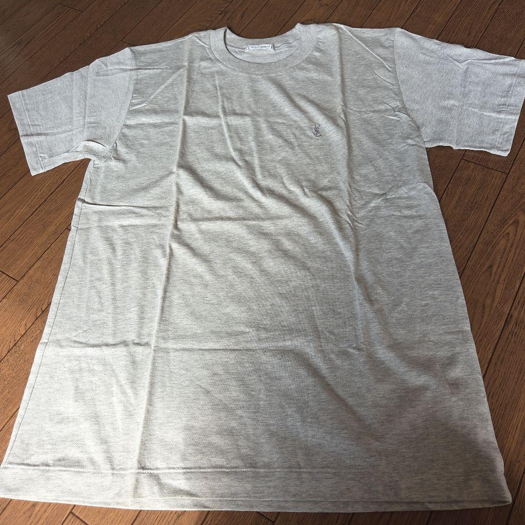 新品　イヴサンローラン ワンポイント 刺繍 ロゴTシャツ グレー L
