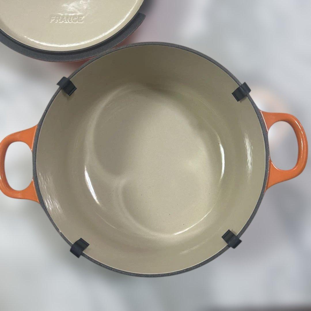 Le Creuset 鋳鉄製両手鍋 20cm オレンジ